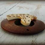 Wooden Giraffe Link