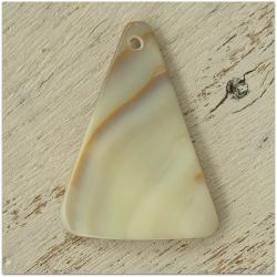 Vintage Shell Pendant Charm